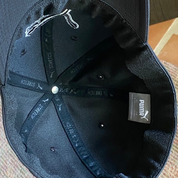 Black Puma Raised Insignia Fitted BaseBall Cap Large/XLarge Like new!! - Picture 8 of 10